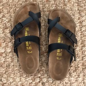 Birkenstock Mayari Black size 39 or 8